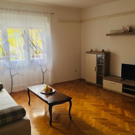 Apartment Stipe สปลิท ภายนอก รูปภาพ