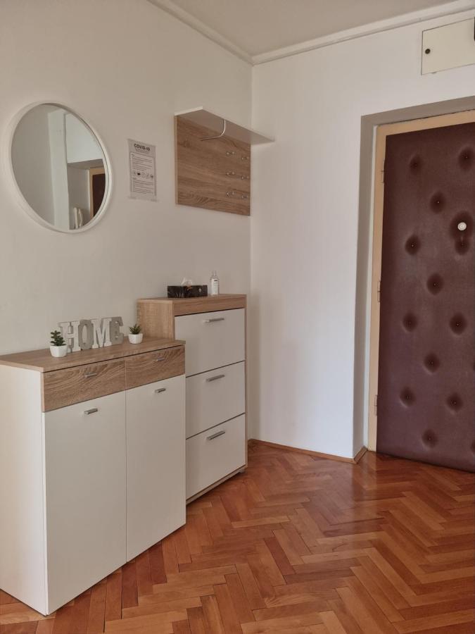 Apartment Stipe สปลิท ภายนอก รูปภาพ