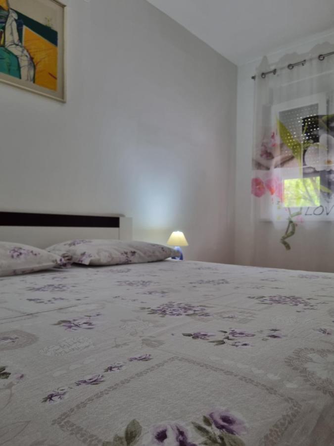 Apartment Stipe สปลิท ภายนอก รูปภาพ